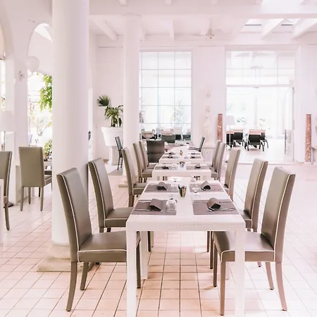 Ξενοδοχείο Bellavista Terme & 4*